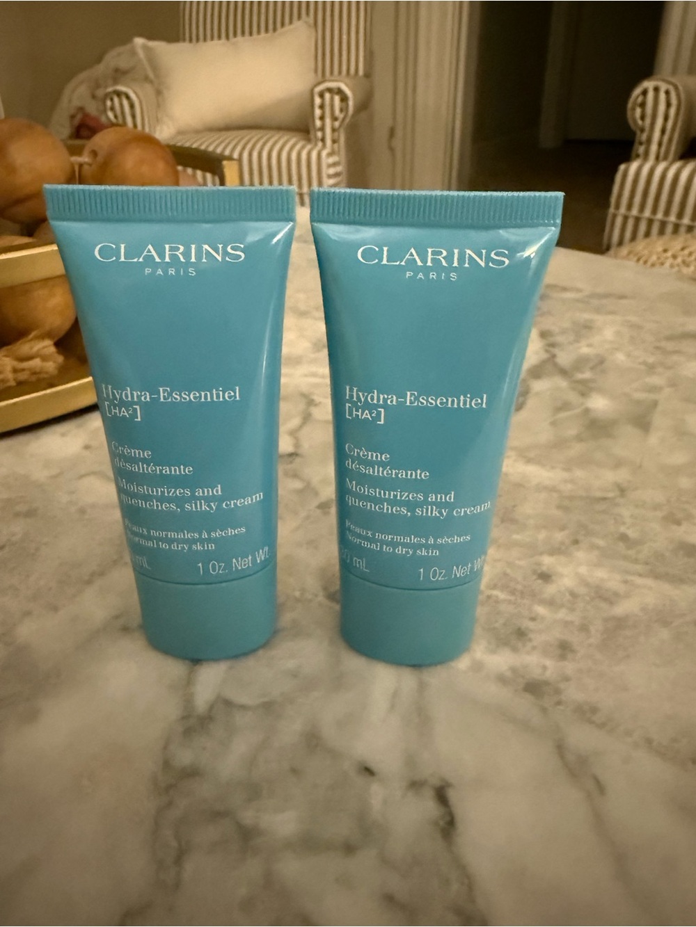 Clarins Hydra-Essentiel Moisturizer - Aqua Blue Tubes